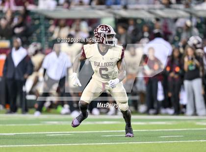 Thumbnail 2 in Summer Creek vs. Steele (UIL Football 6A Division II Semifinal) photogallery.