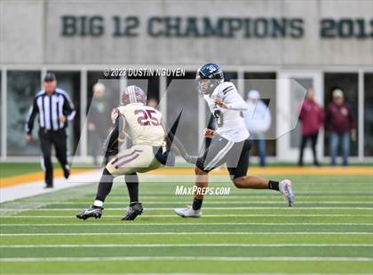 Thumbnail 1 in Summer Creek vs. Steele (UIL Football 6A Division II Semifinal) photogallery.