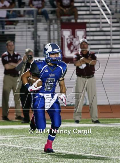 Thumbnail 2 in Uvalde@ Laredo Cigarroa photogallery.
