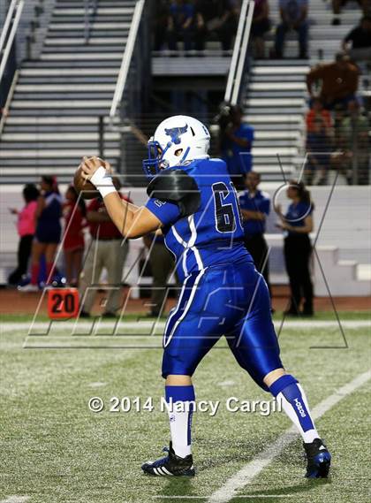 Thumbnail 1 in Uvalde@ Laredo Cigarroa photogallery.