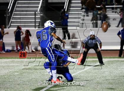 Thumbnail 3 in Uvalde@ Laredo Cigarroa photogallery.