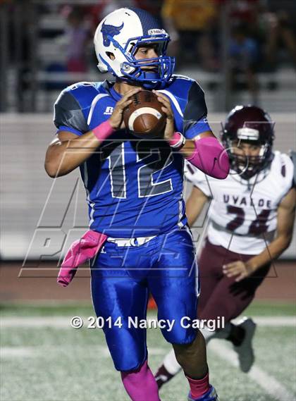 Thumbnail 3 in Uvalde@ Laredo Cigarroa photogallery.