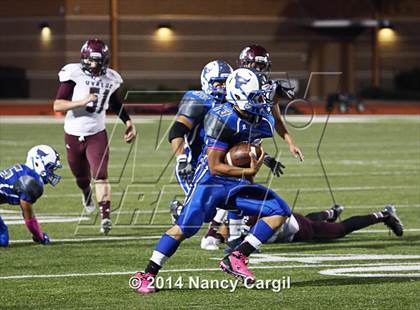 Thumbnail 2 in Uvalde@ Laredo Cigarroa photogallery.