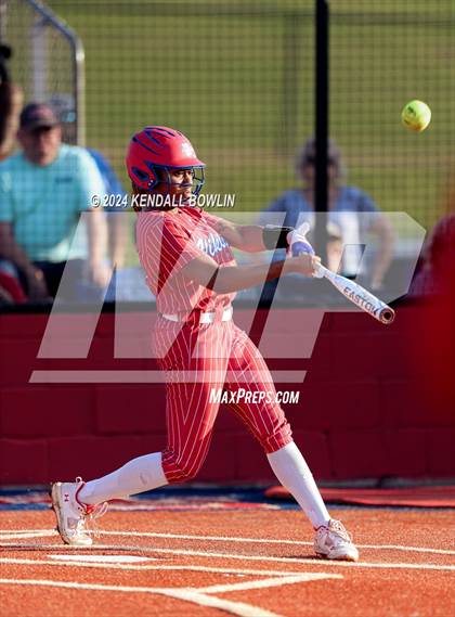 Thumbnail 1 in South Panola @ Warren Central photogallery.