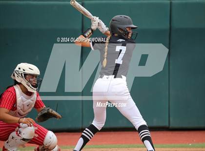 Thumbnail 3 in Grandview vs. Coahoma (UIL Softball 3A Final) photogallery.