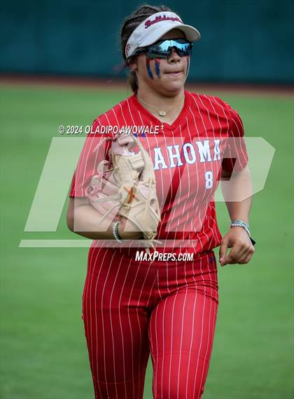 Thumbnail 3 in Grandview vs. Coahoma (UIL Softball 3A Final) photogallery.