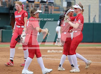 Thumbnail 3 in Grandview vs. Coahoma (UIL Softball 3A Final) photogallery.
