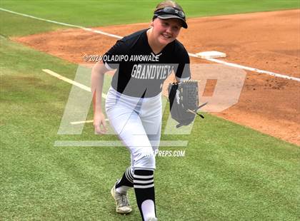 Thumbnail 2 in Grandview vs. Coahoma (UIL Softball 3A Final) photogallery.
