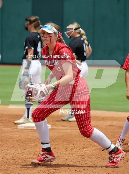 Thumbnail 3 in Grandview vs. Coahoma (UIL Softball 3A Final) photogallery.
