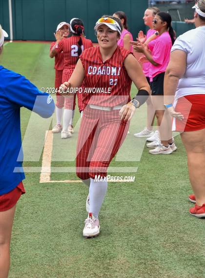 Thumbnail 1 in Grandview vs. Coahoma (UIL Softball 3A Final) photogallery.