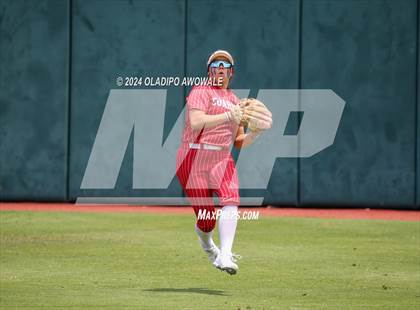 Thumbnail 2 in Grandview vs. Coahoma (UIL Softball 3A Final) photogallery.