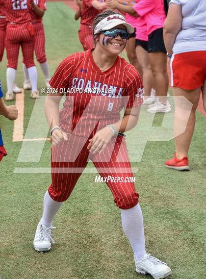 Thumbnail 2 in Grandview vs. Coahoma (UIL Softball 3A Final) photogallery.