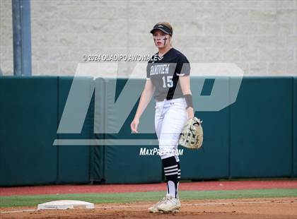 Thumbnail 3 in Grandview vs. Coahoma (UIL Softball 3A Final) photogallery.