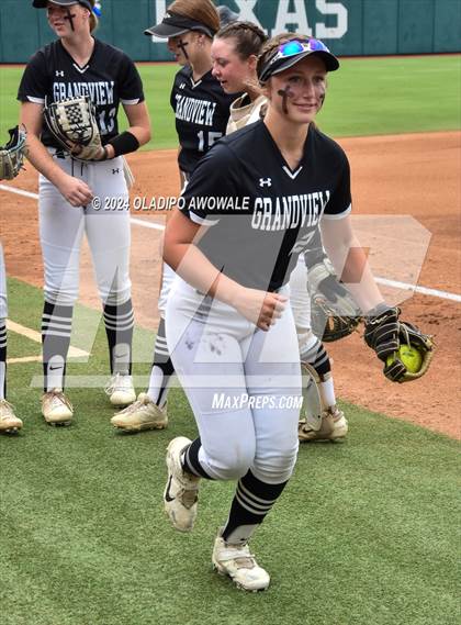 Thumbnail 2 in Grandview vs. Coahoma (UIL Softball 3A Final) photogallery.