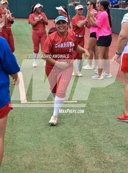 Thumbnail 1 in Grandview vs. Coahoma (UIL Softball 3A Final) photogallery.