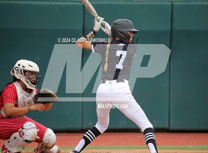 Thumbnail 2 in Grandview vs. Coahoma (UIL Softball 3A Final) photogallery.