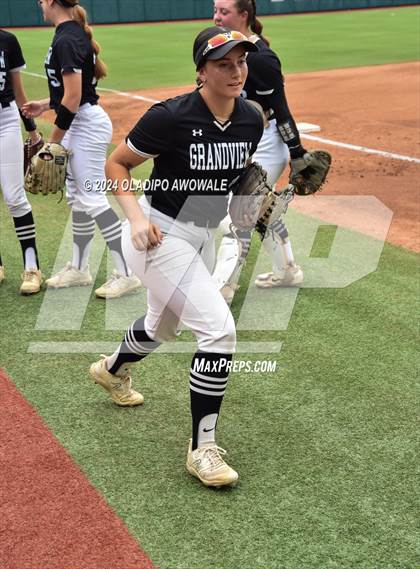 Thumbnail 3 in Grandview vs. Coahoma (UIL Softball 3A Final) photogallery.
