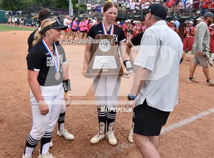Thumbnail 2 in Grandview vs. Coahoma (UIL Softball 3A Final) photogallery.