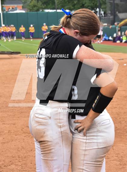 Thumbnail 2 in Grandview vs. Coahoma (UIL Softball 3A Final) photogallery.
