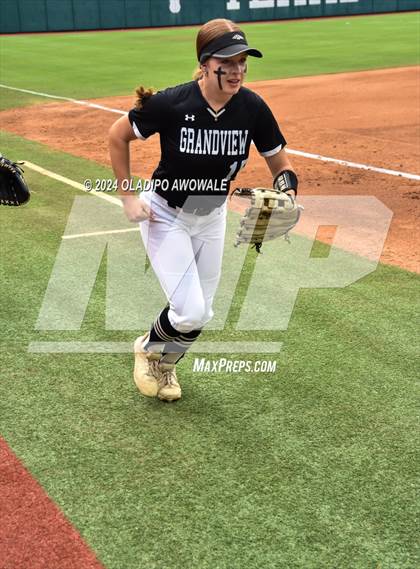 Thumbnail 3 in Grandview vs. Coahoma (UIL Softball 3A Final) photogallery.