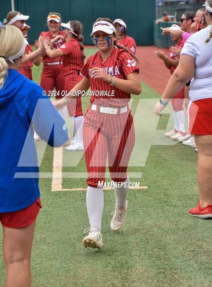 Thumbnail 1 in Grandview vs. Coahoma (UIL Softball 3A Final) photogallery.