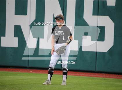 Thumbnail 1 in Grandview vs. Coahoma (UIL Softball 3A Final) photogallery.