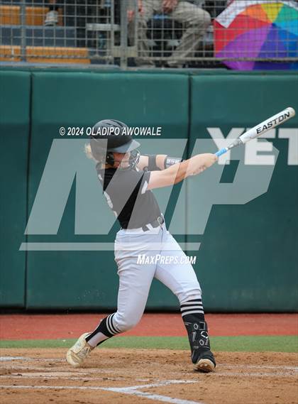 Thumbnail 1 in Grandview vs. Coahoma (UIL Softball 3A Final) photogallery.