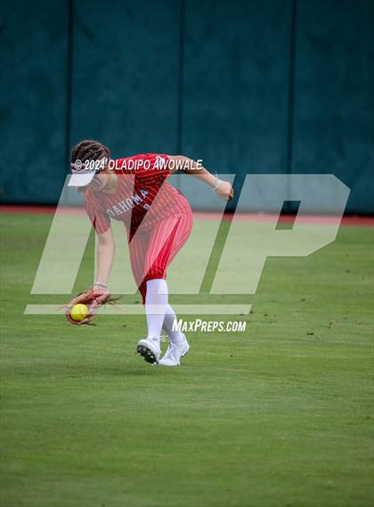 Thumbnail 3 in Grandview vs. Coahoma (UIL Softball 3A Final) photogallery.