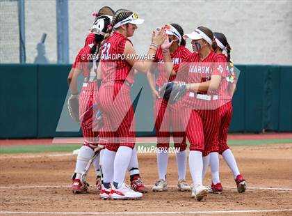 Thumbnail 1 in Grandview vs. Coahoma (UIL Softball 3A Final) photogallery.