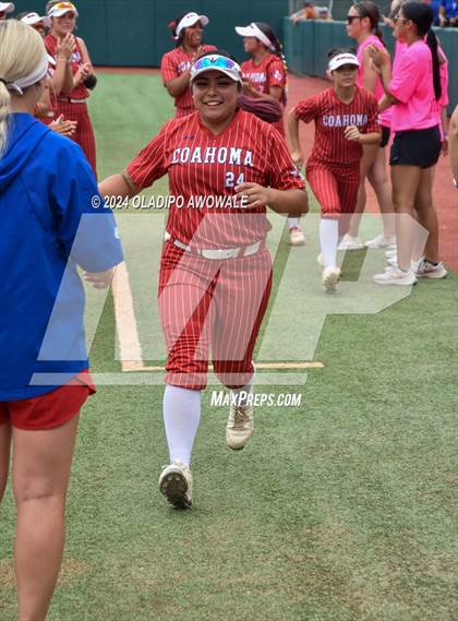 Thumbnail 3 in Grandview vs. Coahoma (UIL Softball 3A Final) photogallery.