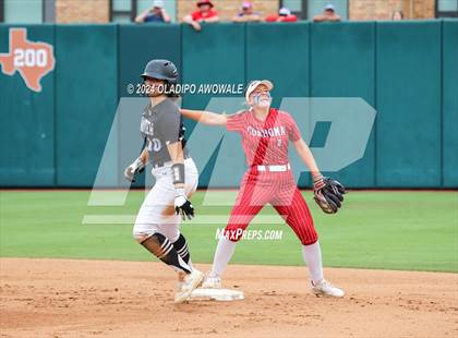 Thumbnail 1 in Grandview vs. Coahoma (UIL Softball 3A Final) photogallery.