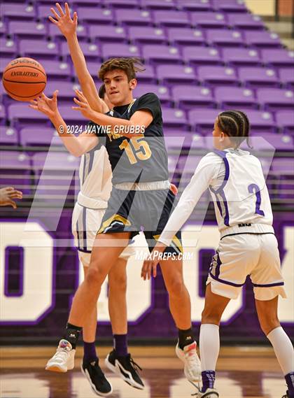 Thumbnail 1 in Pine Tree @ Hallsville photogallery.