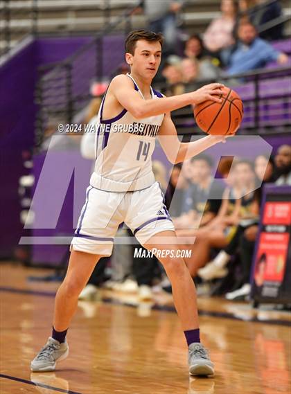 Thumbnail 1 in Pine Tree @ Hallsville photogallery.
