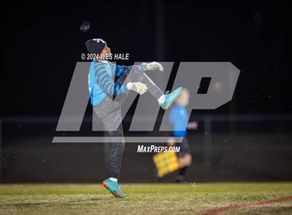 Thumbnail 2 in Center Hill vs. Columbus (MHSAA 6A 1st Round) photogallery.