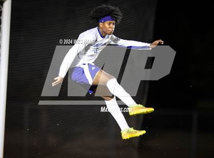 Thumbnail 3 in Center Hill vs. Columbus (MHSAA 6A 1st Round) photogallery.