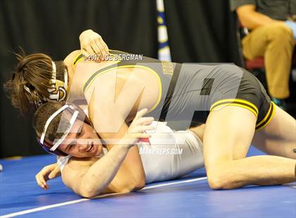 Thumbnail 3 in CIF State Boys Wrestling Championships (Day 1 - Consolation Round 3) photogallery.