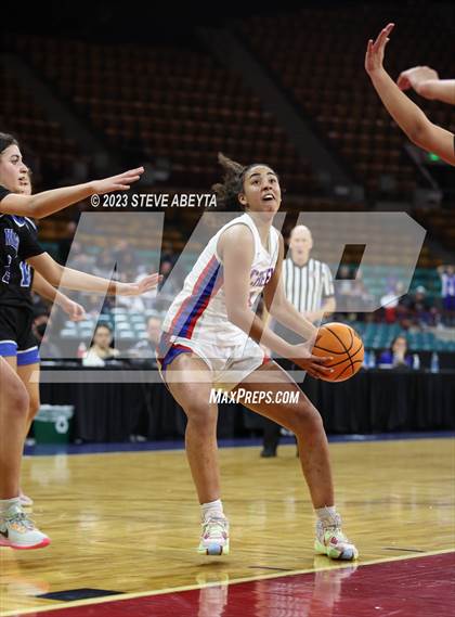 Thumbnail 3 in Grandview vs. Cherry Creek (CHSAA 6A Semifinal) photogallery.