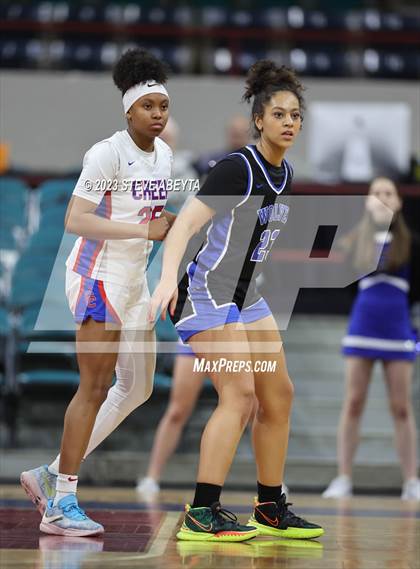Thumbnail 1 in Grandview vs. Cherry Creek (CHSAA 6A Semifinal) photogallery.