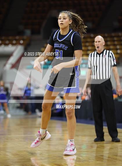 Thumbnail 1 in Grandview vs. Cherry Creek (CHSAA 6A Semifinal) photogallery.