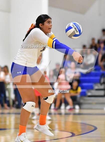 Thumbnail 2 in Baldwin Park @ Charter Oak photogallery.