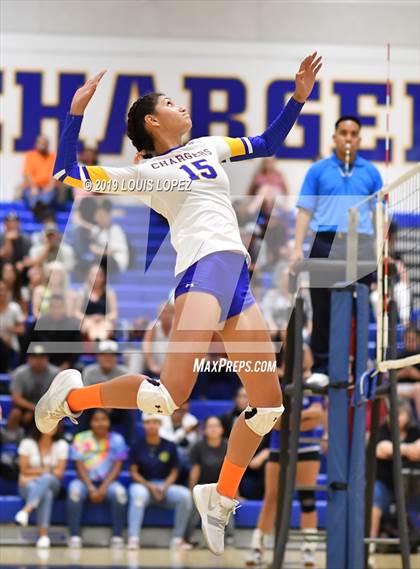 Thumbnail 3 in Baldwin Park @ Charter Oak photogallery.