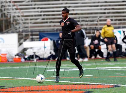 Thumbnail 1 in Ridgefield vs Stamford (CIAC Class LL Second Round) photogallery.