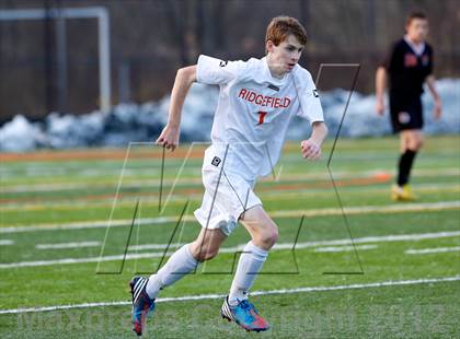 Thumbnail 3 in Ridgefield vs Stamford (CIAC Class LL Second Round) photogallery.