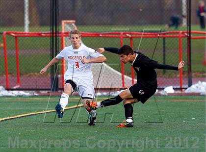 Thumbnail 2 in Ridgefield vs Stamford (CIAC Class LL Second Round) photogallery.
