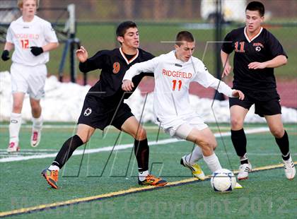 Thumbnail 2 in Ridgefield vs Stamford (CIAC Class LL Second Round) photogallery.