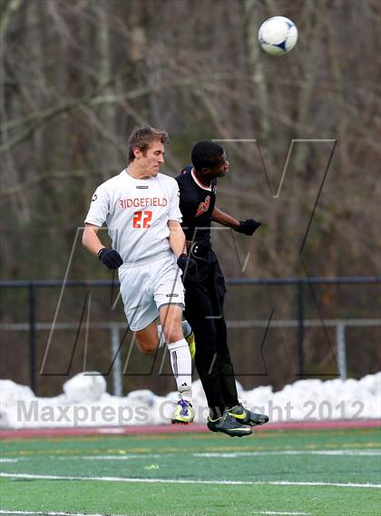 Thumbnail 3 in Ridgefield vs Stamford (CIAC Class LL Second Round) photogallery.