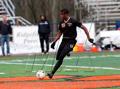 Thumbnail 2 in Ridgefield vs Stamford (CIAC Class LL Second Round) photogallery.
