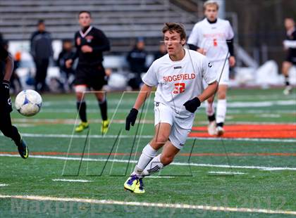 Thumbnail 3 in Ridgefield vs Stamford (CIAC Class LL Second Round) photogallery.
