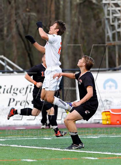 Thumbnail 3 in Ridgefield vs Stamford (CIAC Class LL Second Round) photogallery.