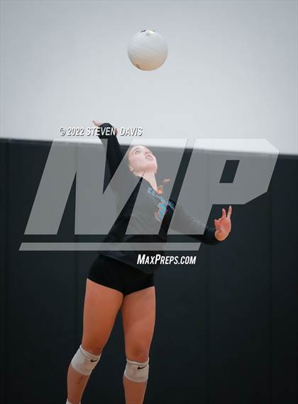 Thumbnail 2 in Seton Catholic @ Eastmark photogallery.